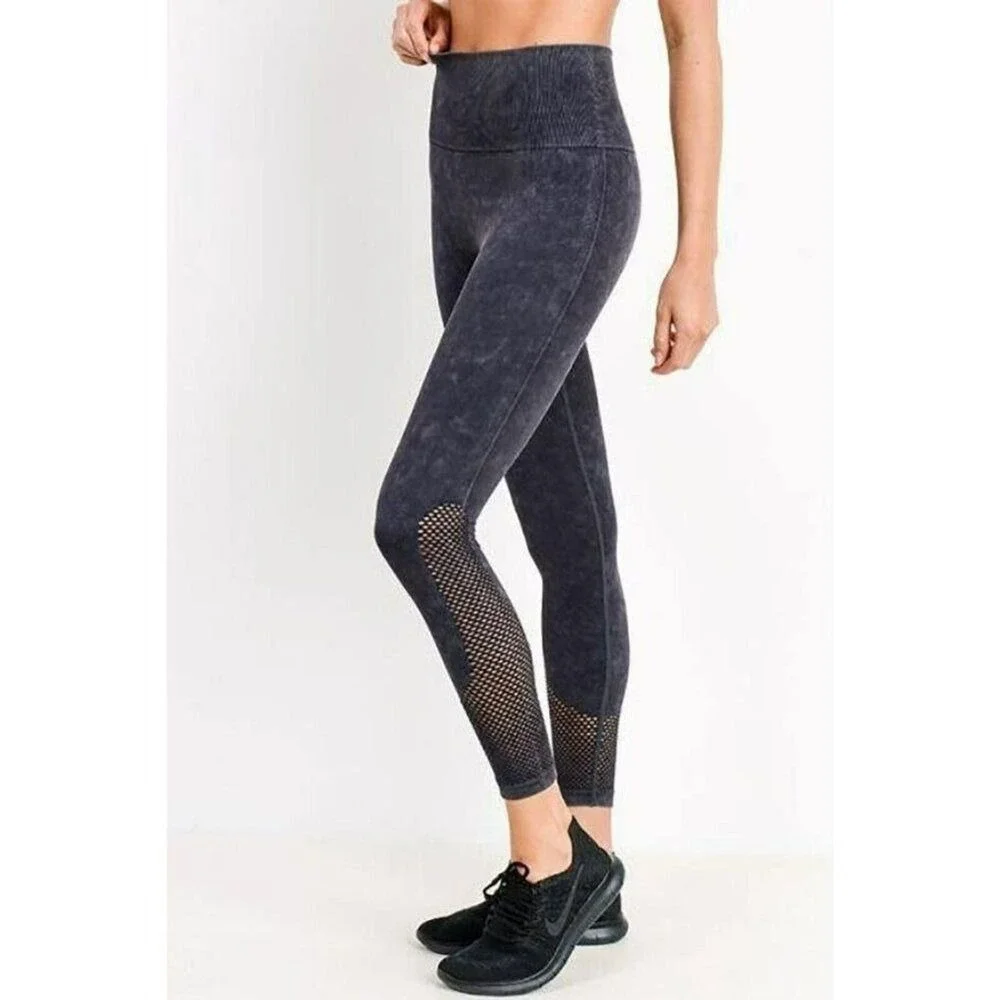 Mono B Size S Cropped Leggings Mind Over Matter Mineral Wash Seamless Perforated